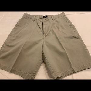 Men’s Dockers Khaki Shorts size 34